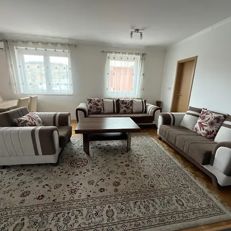 Prestige Deluxe Apartman Ilijas