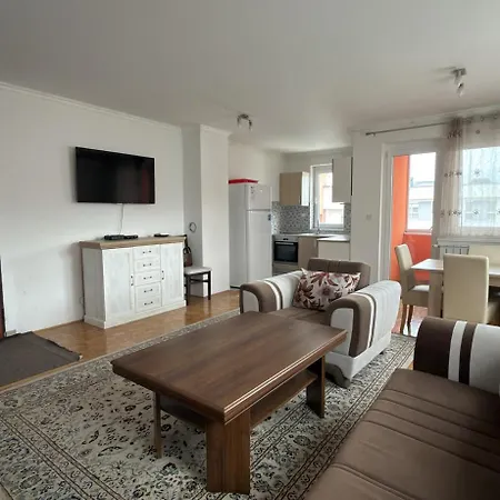 Prestige Deluxe Apartman Ilijas